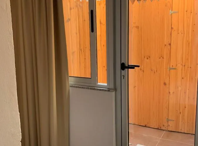 Quimpecavel Гостевой дом Фигейра-да-Фош